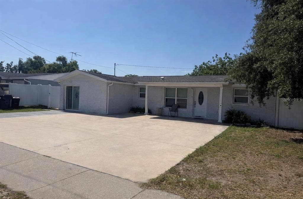 5338 TROUBLE CREEK ROAD, NEW PORT RICHEY, FL 34652