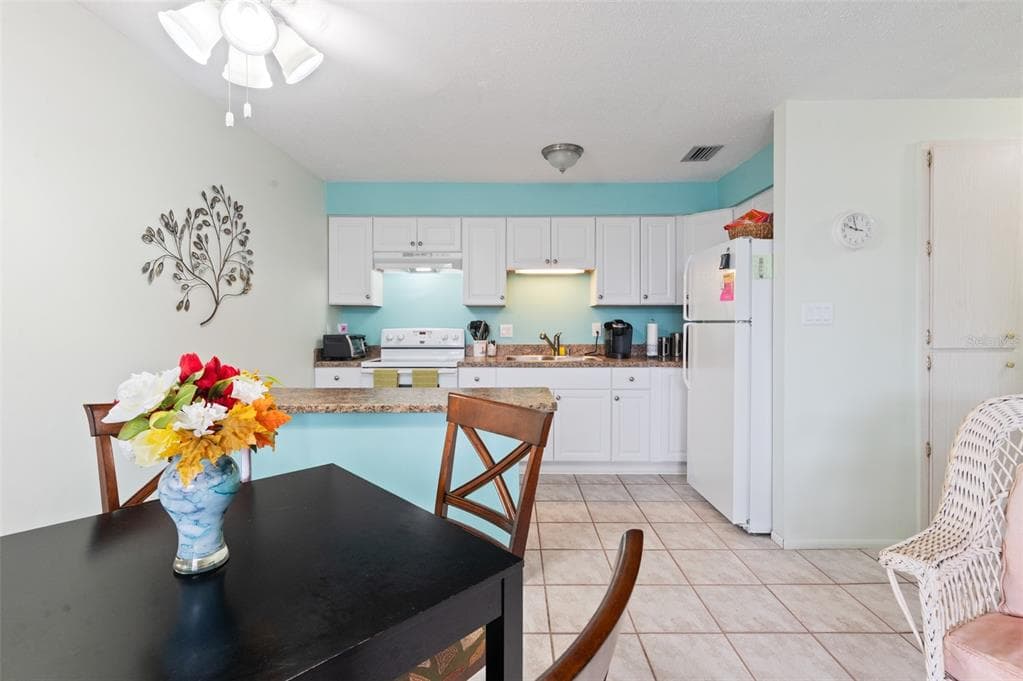 4351 TAHITIAN GARDENS CIRCLE # C, HOLIDAY, FL 34691 — zdjęcie 5