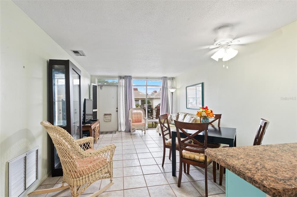 4351 TAHITIAN GARDENS CIRCLE # C, HOLIDAY, FL 34691 — zdjęcie 4