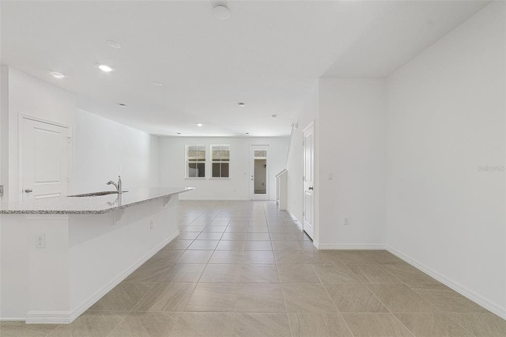 684 LOLA LANE, OVIEDO, FL 32765 — zdjęcie 4