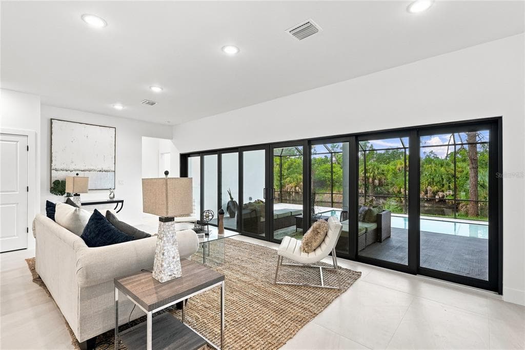 7731 PINEDALE DRIVE, PORT CHARLOTTE, FL 33981 — zdjęcie 4