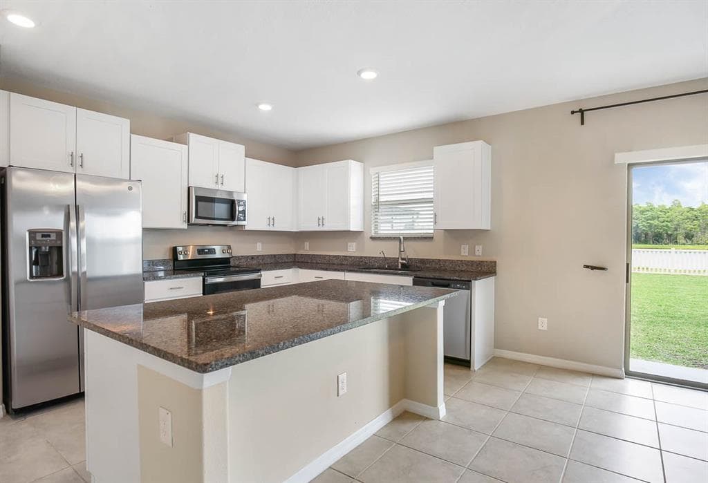 7322 KING CREEK DRIVE, SUN CITY CENTER, FL 33573 — zdjęcie 5