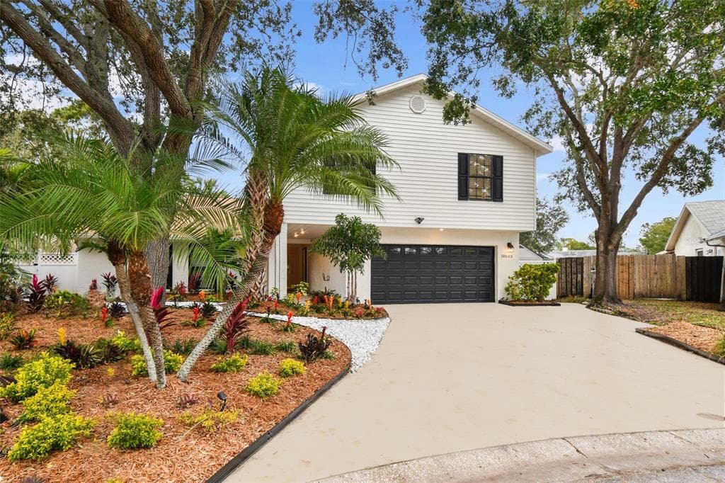 10503 NILE COURT, TAMPA, FL 33615