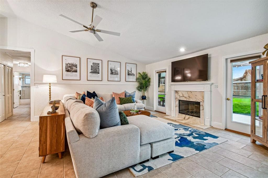 10503 NILE COURT, TAMPA, FL 33615 — zdjęcie 5
