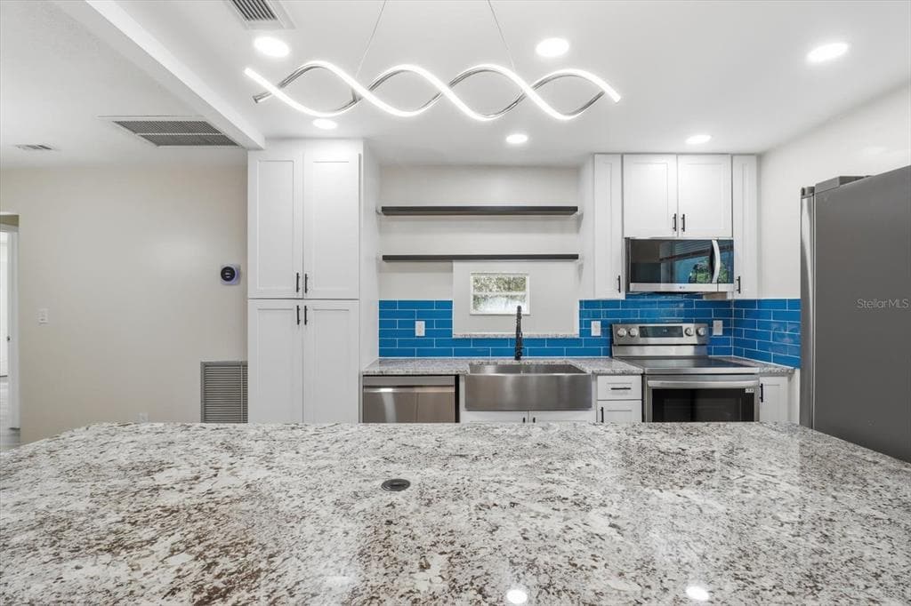 700 E STRATFORD ROAD, LECANTO, FL 34461 — zdjęcie 2