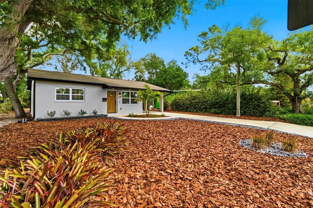 8051 26TH AVENUE N, ST PETERSBURG, FL 33710 — zdjęcie 2