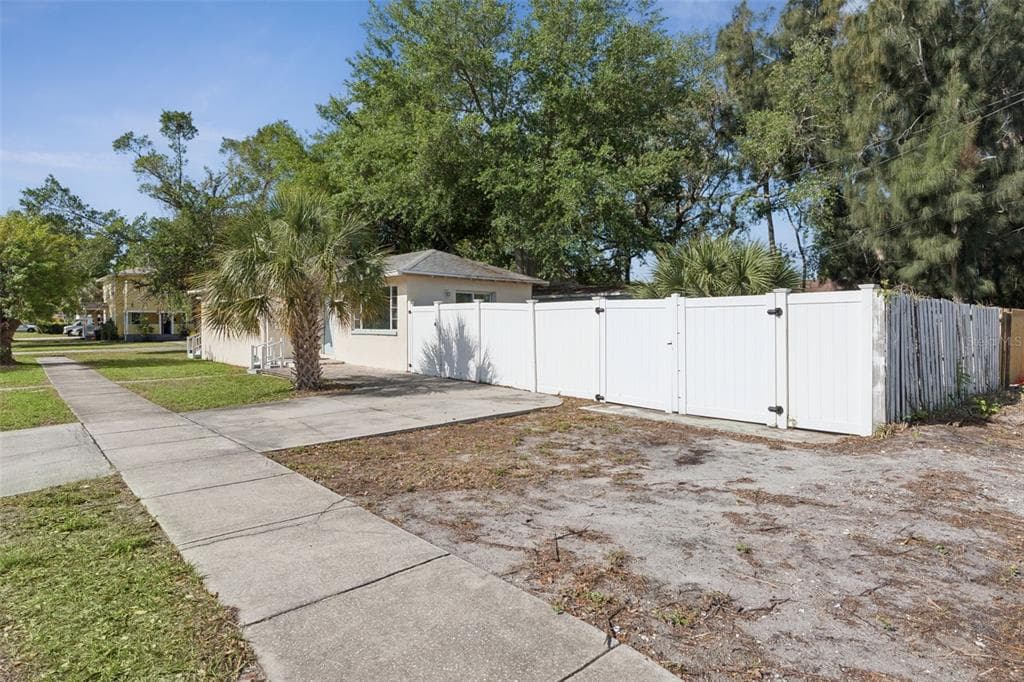 3947 GROVE STREET S, ST PETERSBURG, FL 33705 — zdjęcie 3