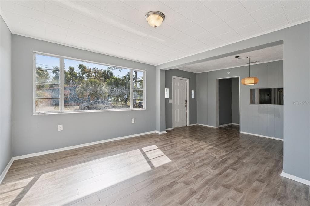 3947 GROVE STREET S, ST PETERSBURG, FL 33705 — zdjęcie 4
