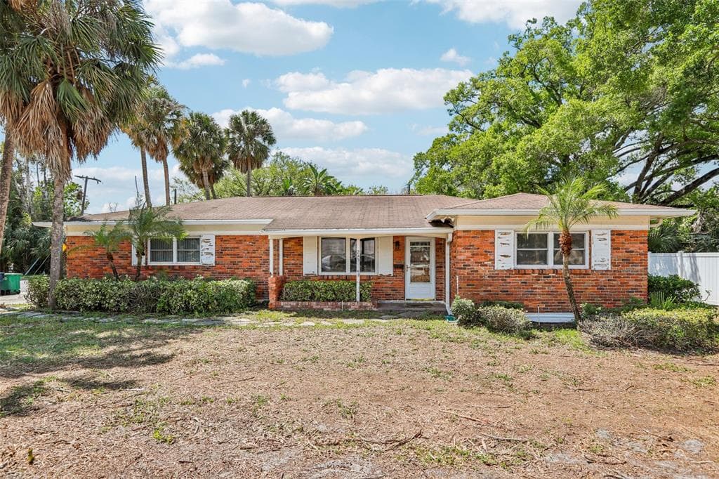 215 S WEST SHORE BOULEVARD, TAMPA, FL 33609