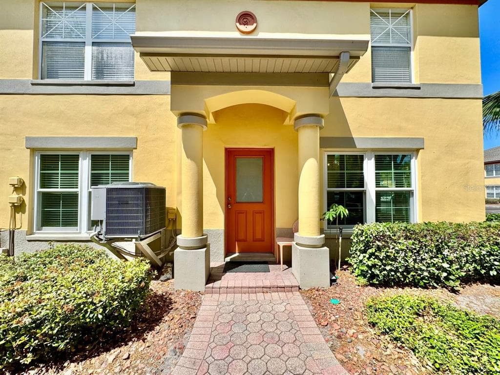 160 COQUINA BAY DRIVE, ST PETERSBURG, FL 33705 — zdjęcie 4