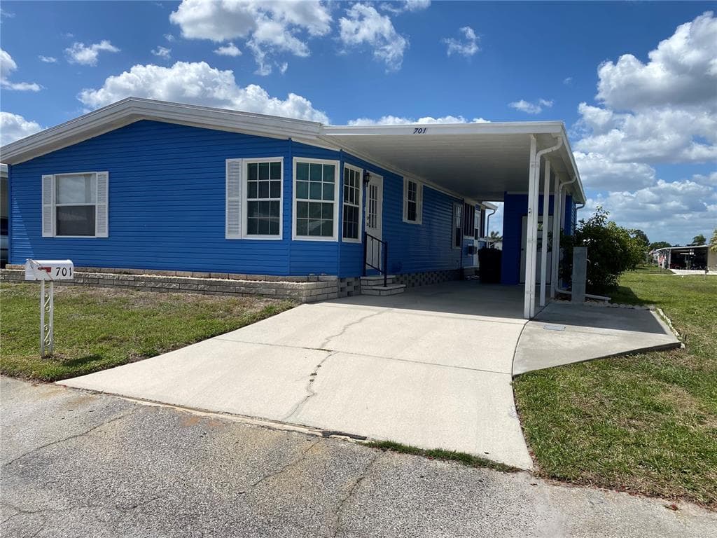701 RIVERVIEW CIRCLE, NORTH PORT, FL 34287