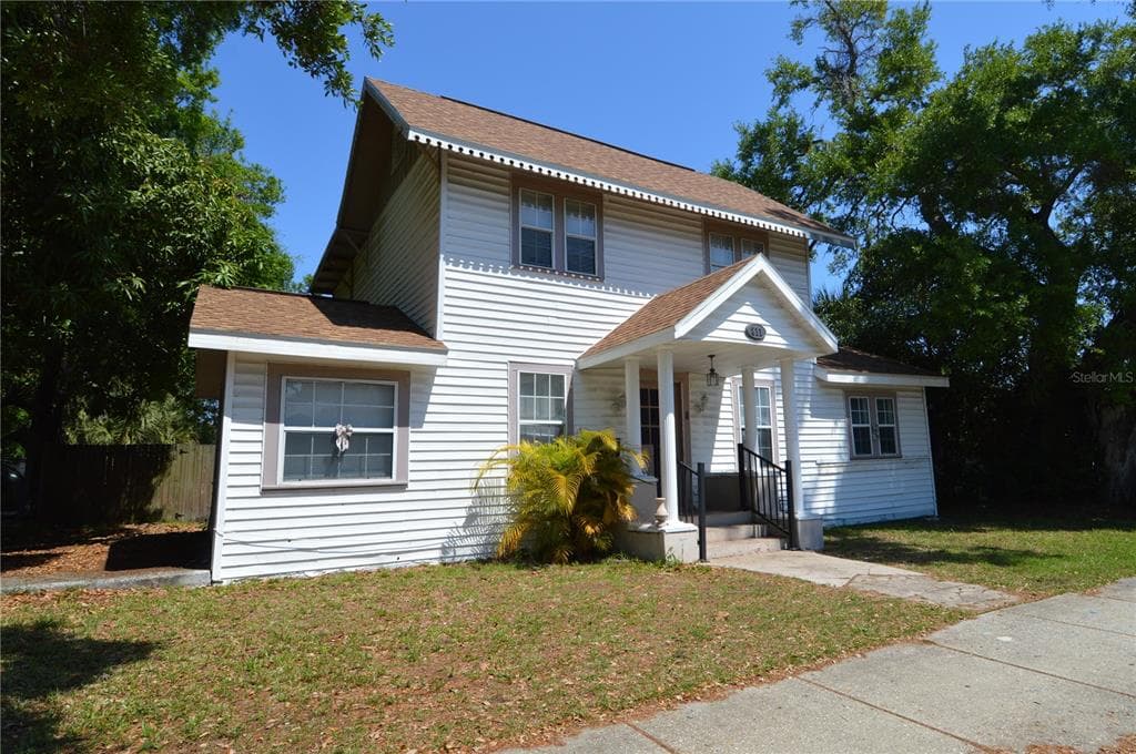 811 18TH AVENUE S, ST PETERSBURG, FL 33705