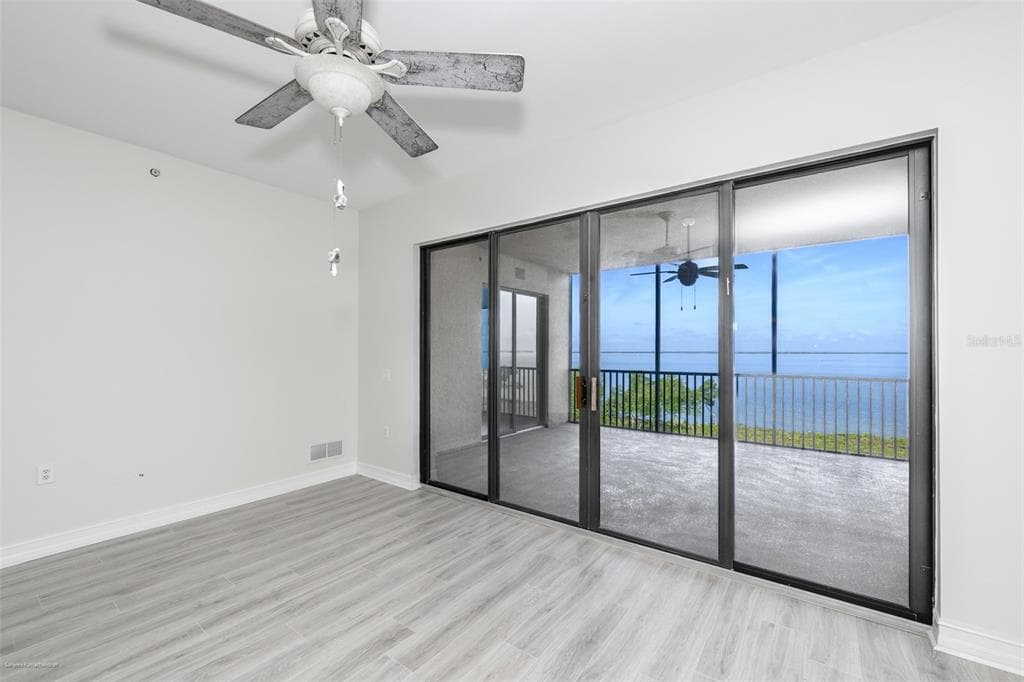 89 VIVANTE BOULEVARD # 402, PUNTA GORDA, FL 33950 — zdjęcie 2