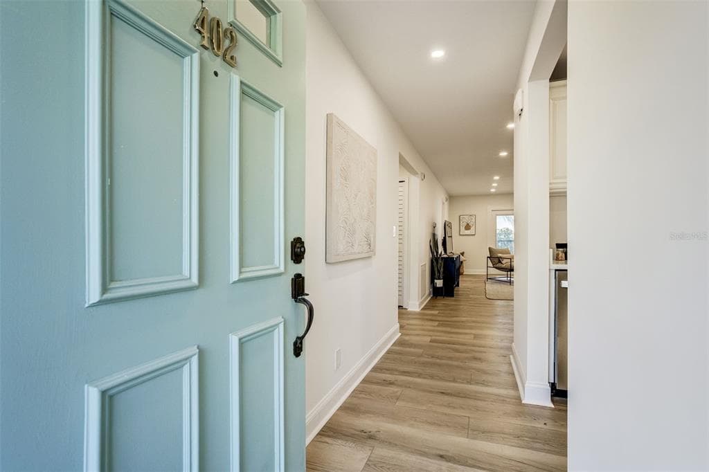 460 S PAULA DRIVE # 402, DUNEDIN, FL 34698 — zdjęcie 2