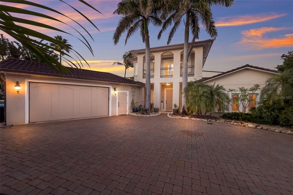 518 58TH STREET, HOLMES BEACH, FL 34217