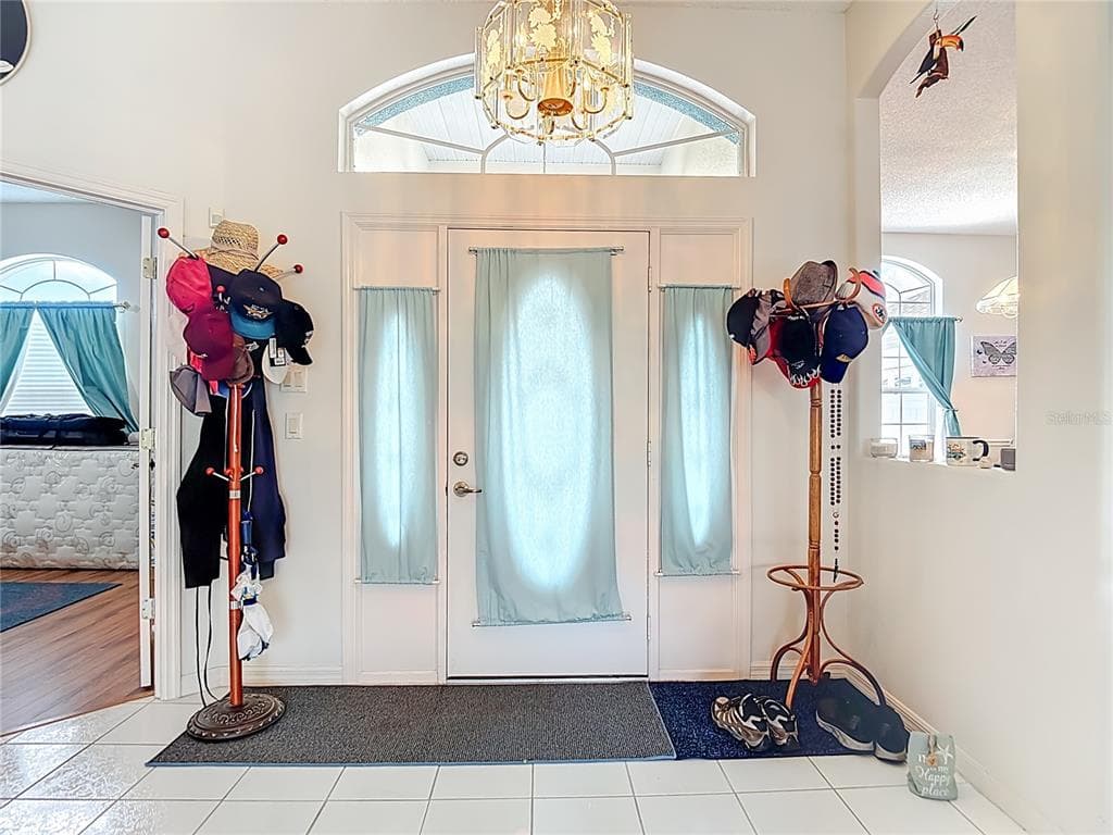 8410 MAYBELLE DRIVE, WEEKI WACHEE, FL 34613 — zdjęcie 3