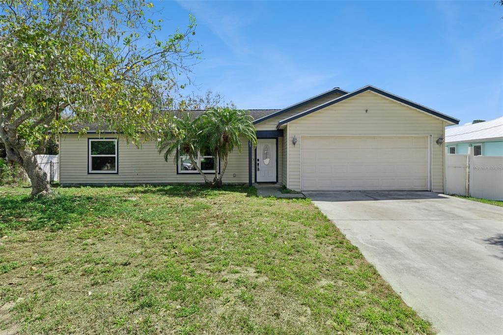 3349 SW FRANKFORD STREET, PORT ST LUCIE, FL 34953