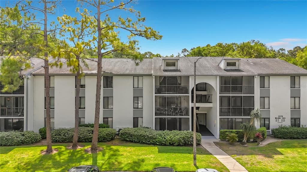 1372 PINE RIDGE CIRCLE E # H3, TARPON SPRINGS, FL 34688