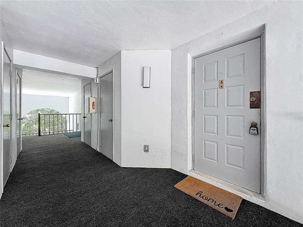 1372 PINE RIDGE CIRCLE E # H3, TARPON SPRINGS, FL 34688 — zdjęcie 4