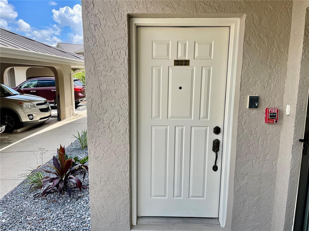 1335 SAXONY CIRCLE # 322, PUNTA GORDA, FL 33983 — zdjęcie 4