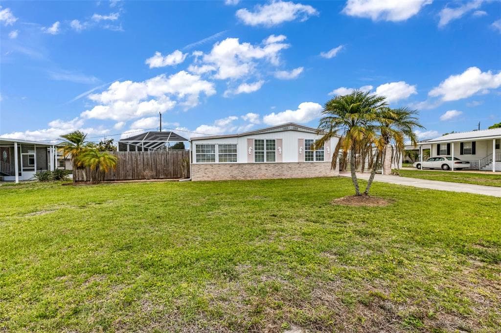 29180 CRAWFORD AVENUE, PUNTA GORDA, FL 33982 — zdjęcie 3