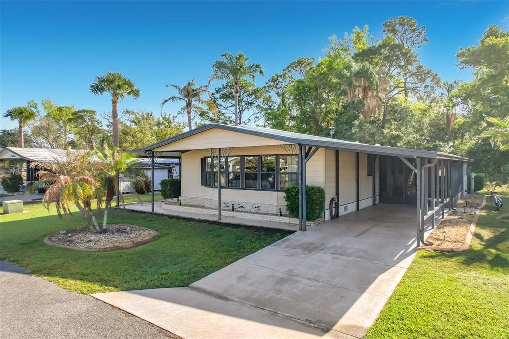6561 CHINABERRY DR NE, WINTER HAVEN, FL 33881 — zdjęcie 3
