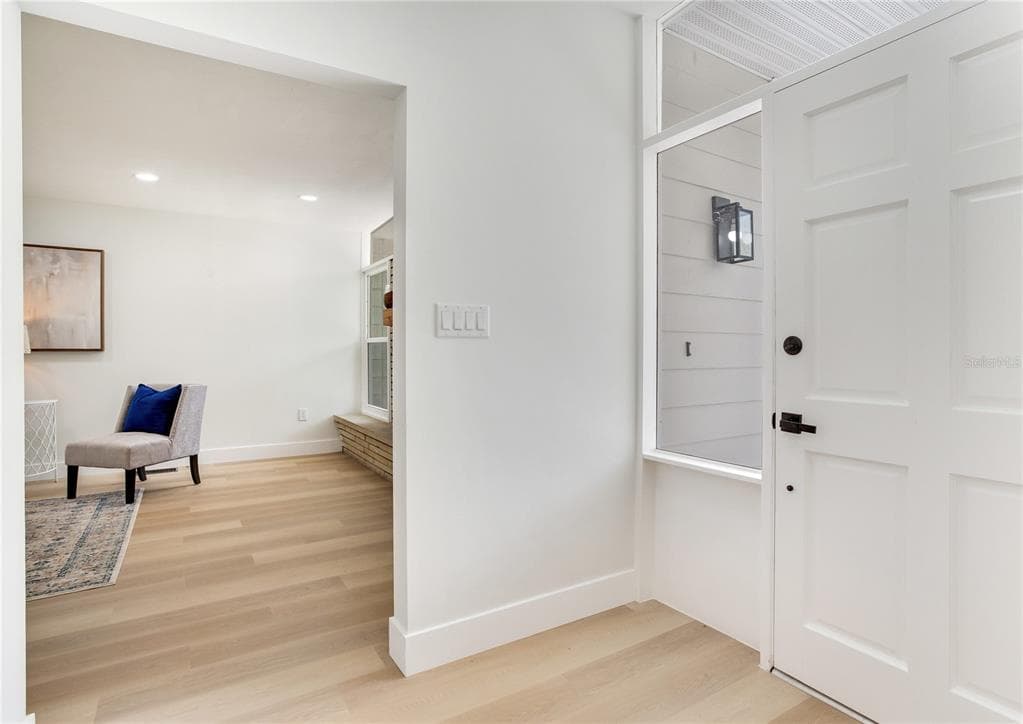 2753 VALENCIA DRIVE, SARASOTA, FL 34239 — zdjęcie 4
