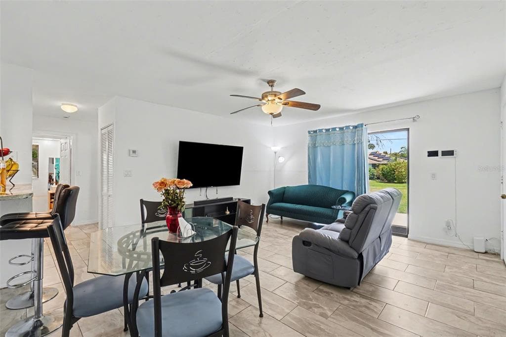 2208/2210 IRIS WAY, FORT MYERS, FL 33905 — zdjęcie 4