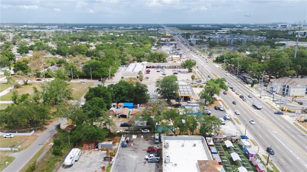 6923 W HILLSBOROUGH AVENUE, TAMPA, FL 33634 — zdjęcie 5