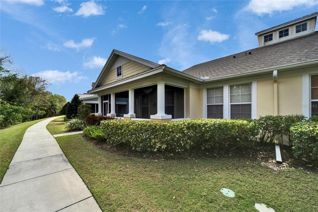 221 SELA COVE CIRCLE, APOLLO BEACH, FL 33572