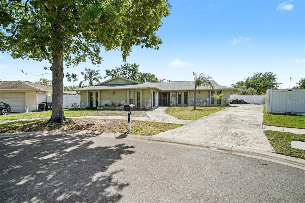10938 SALT TREE DRIVE, PORT RICHEY, FL 34668