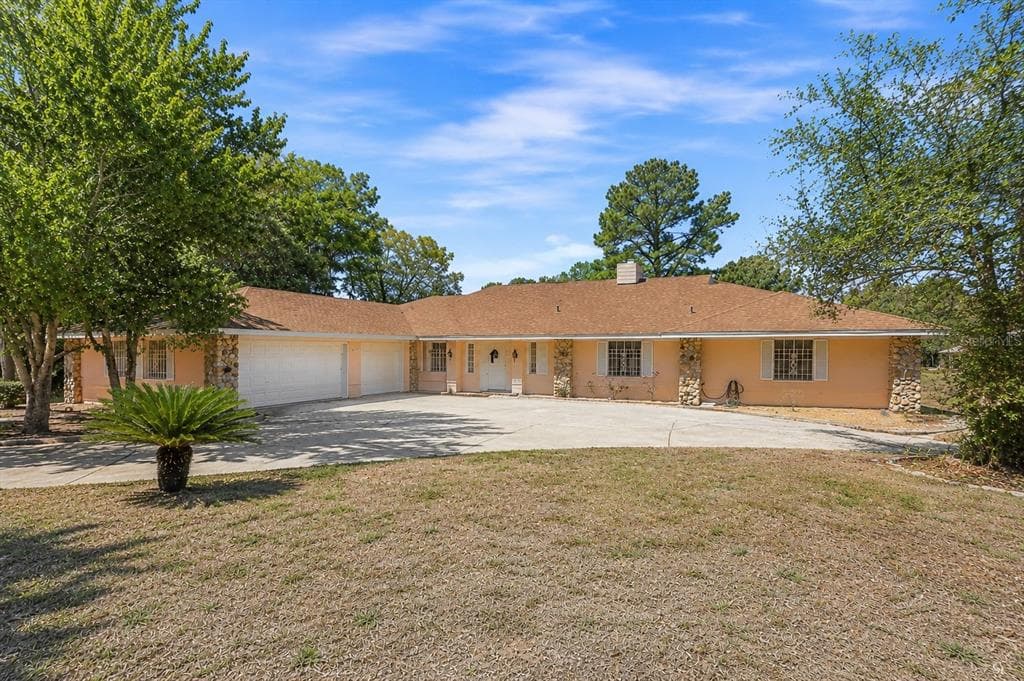 1352 ERROL PARKWAY, APOPKA, FL 32712