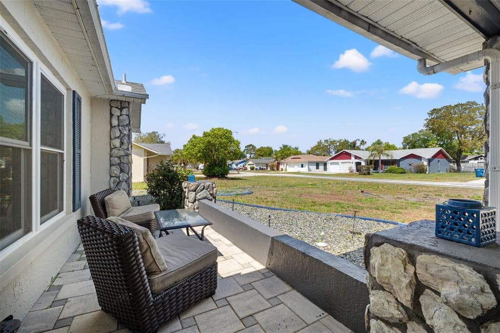 8392 CAMPHOR DRIVE, SPRING HILL, FL 34606 — zdjęcie 5