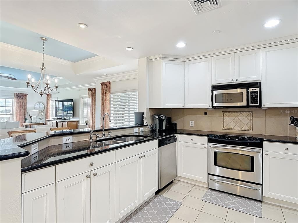 1362 CENTRE COURT RIDGE DRIVE # 204, REUNION, FL 34747 — zdjęcie 2