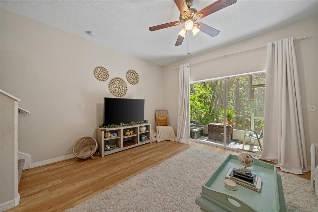 2349 WILLIMETTE DRIVE, WESLEY CHAPEL, FL 33543 — zdjęcie 4