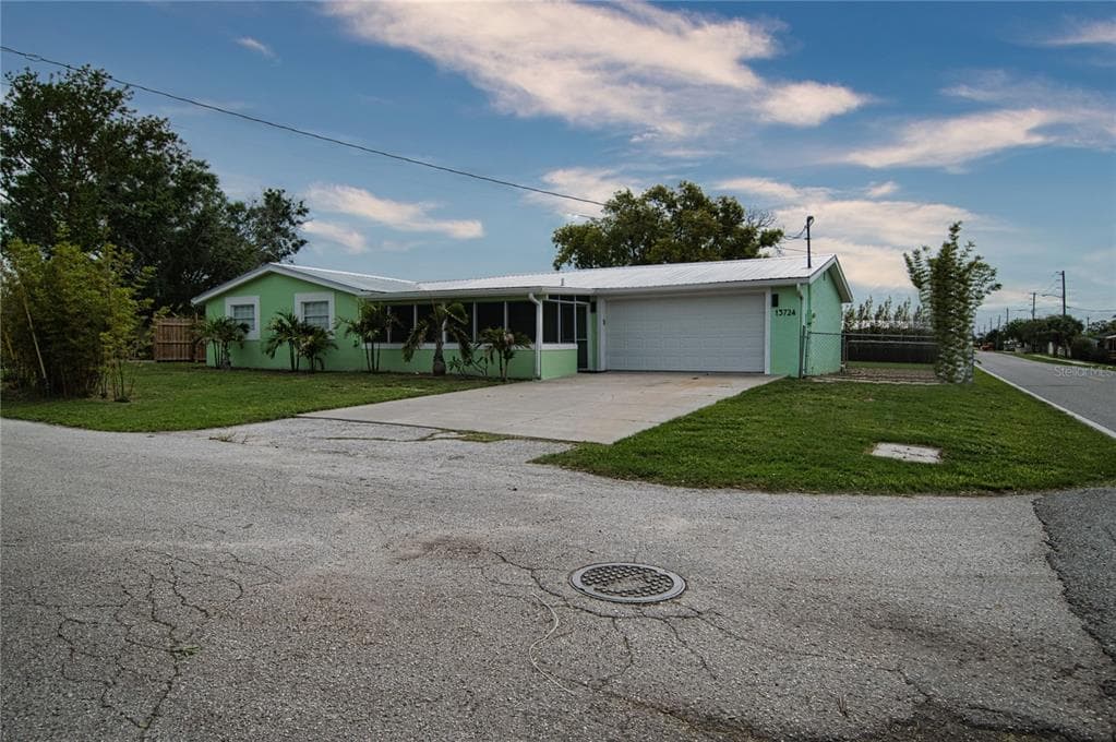 13724 COX AVENUE, HUDSON, FL 34667 — zdjęcie 3