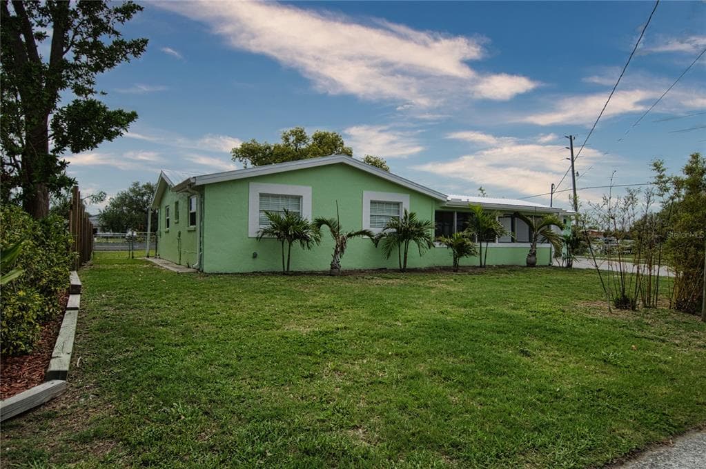 13724 COX AVENUE, HUDSON, FL 34667 — zdjęcie 5