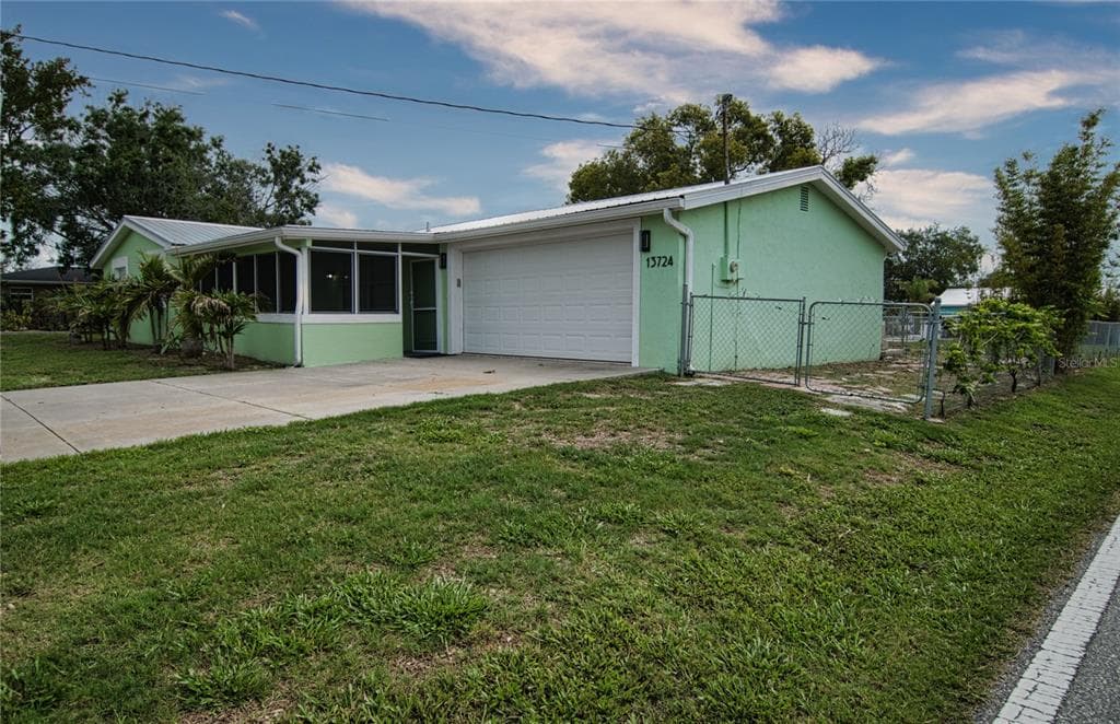 13724 COX AVENUE, HUDSON, FL 34667 — zdjęcie 4