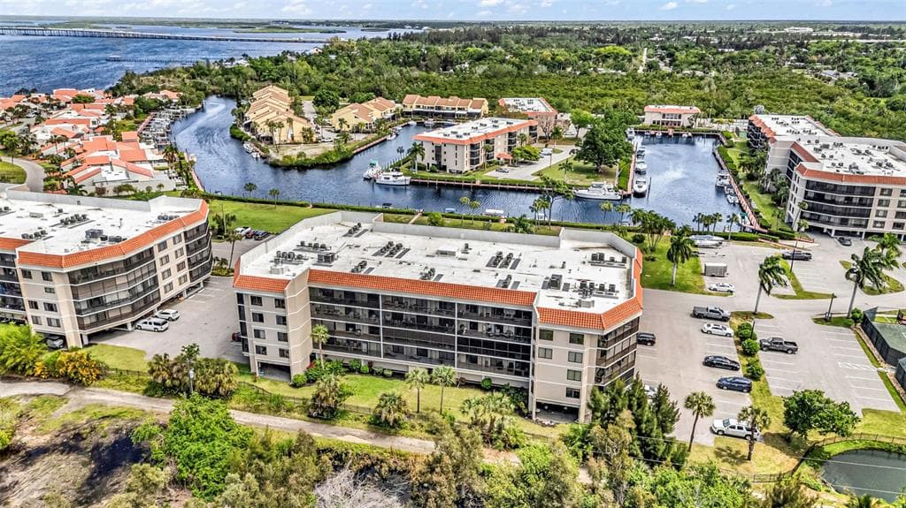 25188 MARION AVENUE # E212, PUNTA GORDA, FL 33950 — zdjęcie 2