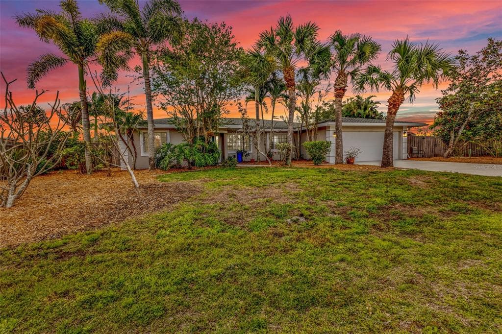 28401 COCO PALM DR, PUNTA GORDA, FL 33982 — zdjęcie 2