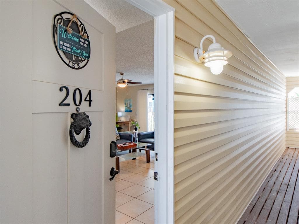 2406 GULF BOULEVARD # 204, INDIAN ROCKS BEACH, FL 33785 — zdjęcie 4