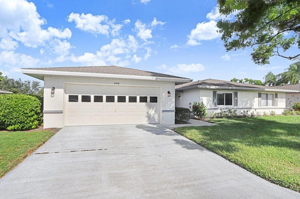 2306 LANCASTER DRIVE # 2306, SUN CITY CENTER, FL 33573 — zdjęcie 4