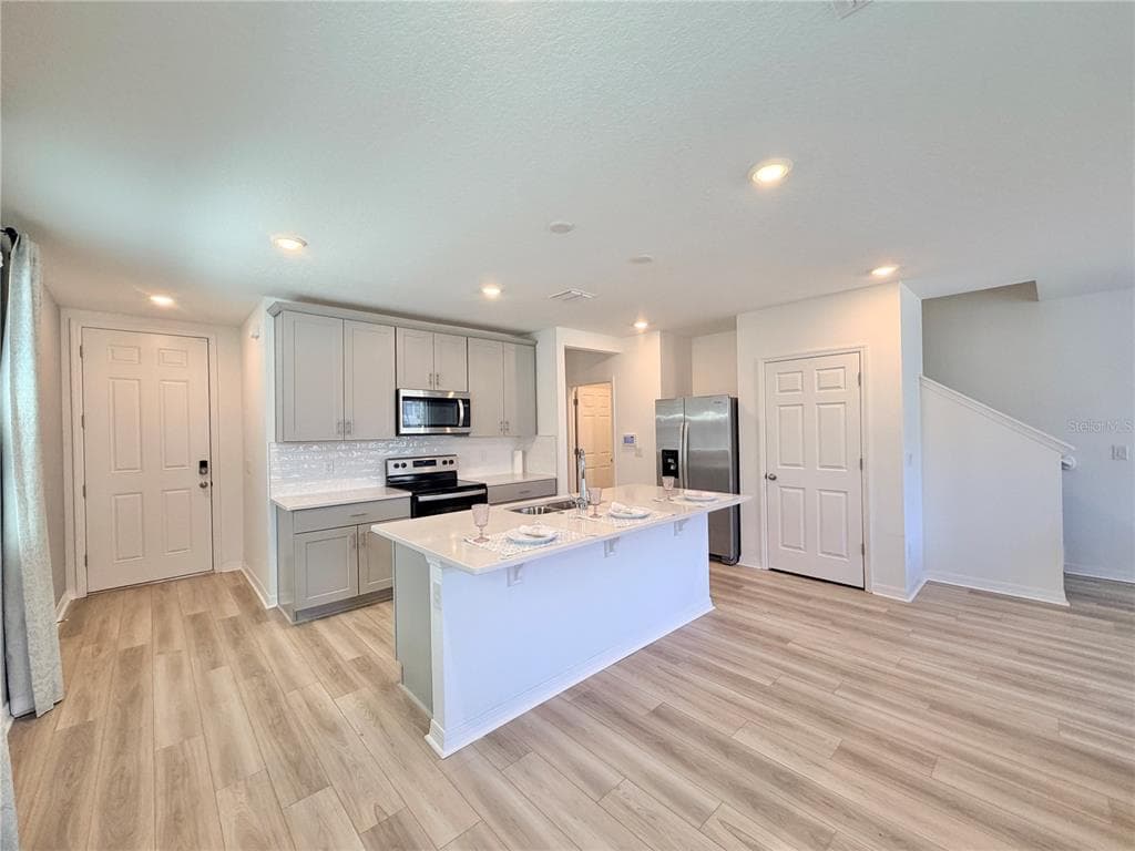 4536 BURROWING OWL LOOP, ST CLOUD, FL 34772 — zdjęcie 4