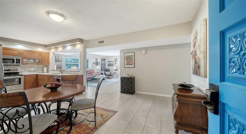 225 HOURGLASS WAY # 202, SARASOTA, FL 34242 — zdjęcie 5
