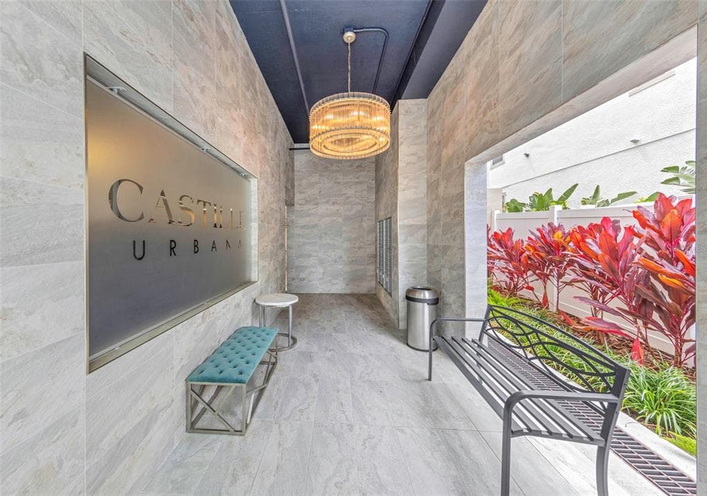 600 3RD AVENUE S # 305, ST PETERSBURG, FL 33701