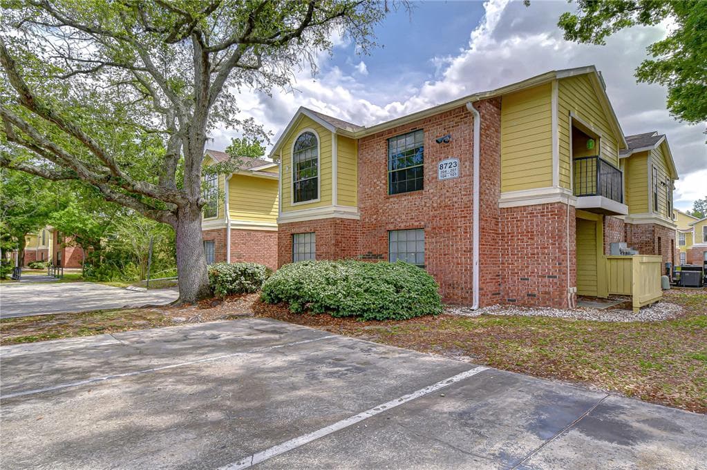 8723 FANCY FINCH DRIVE # 201, TAMPA, FL 33614 — zdjęcie 2