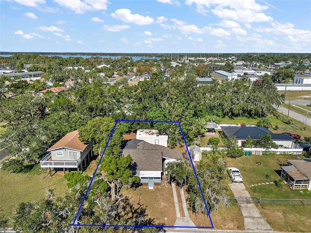 105 W STEVENS AVENUE, EUSTIS, FL 32726 — zdjęcie 3