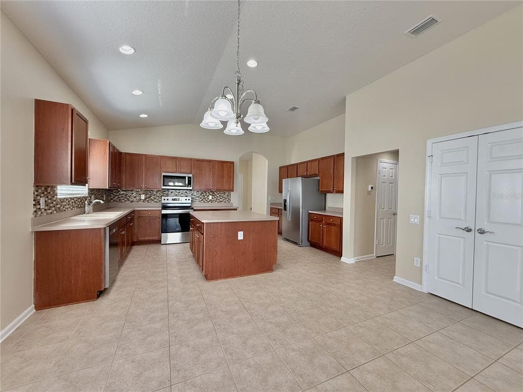 601 NODDING SHADE DRIVE, BROOKSVILLE, FL 34604 — zdjęcie 5