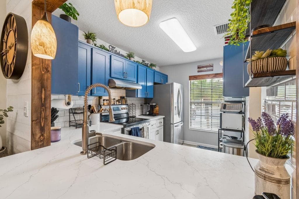 4753 SUNNY LOOP, HOLIDAY, FL 34690 — zdjęcie 5
