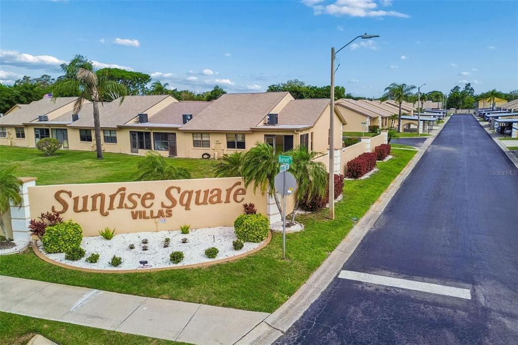 4753 SUNNY LOOP, HOLIDAY, FL 34690 — zdjęcie 4